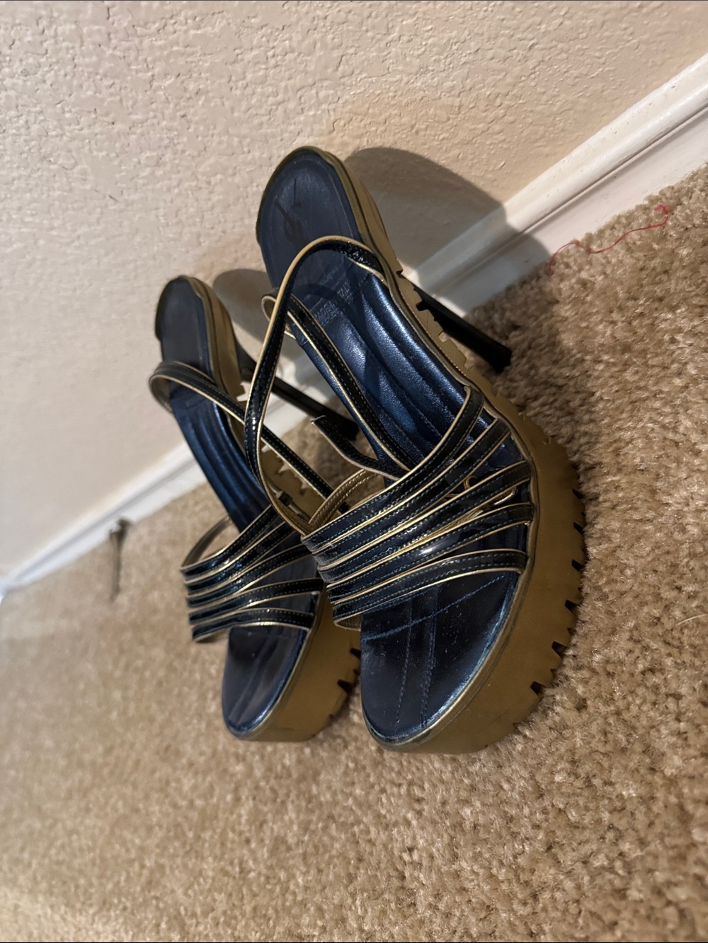 Yves Saint Laurent Olive Green Platform Sandals with Black Straps